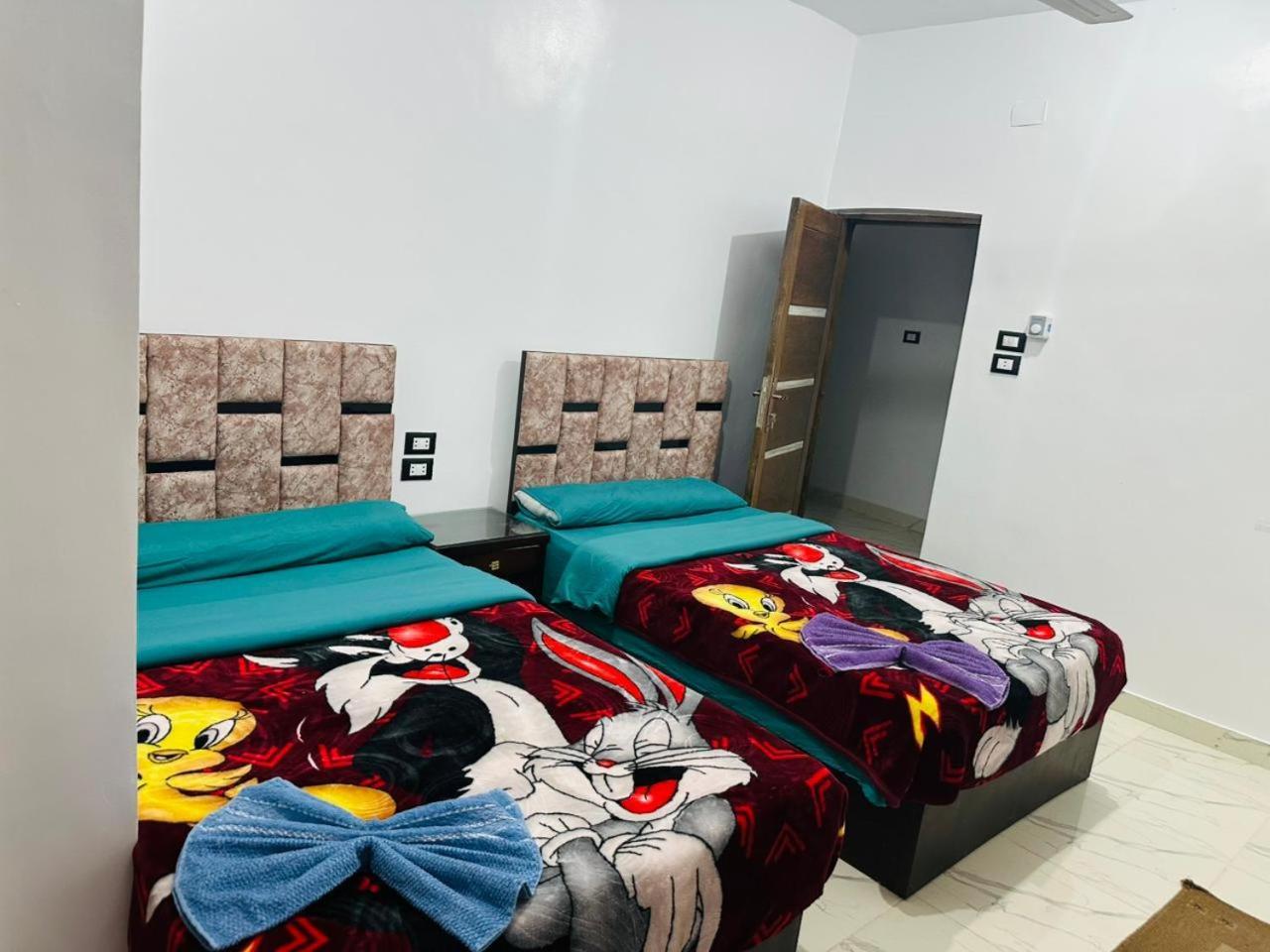 Mostafa Jamaica guesthouse Aswan Quarto foto